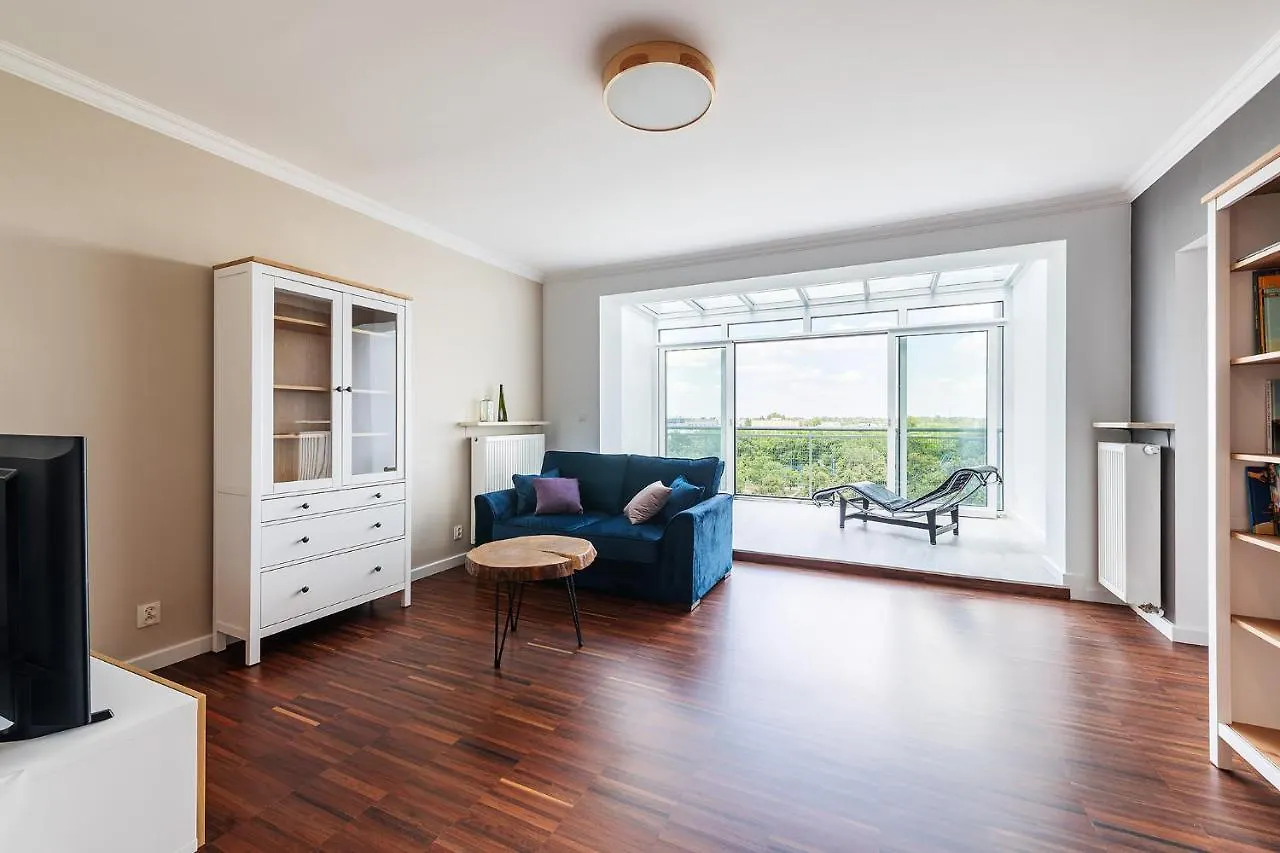 Kobielska 6 - Bezplatny Parking - Free Parking - 500M Wojskowy Instytut Medyczny - Wielki Taras Z Przepieknym Widokiem Na Park - Apartament Dla 4 Osob - Better Rentral Warszawa
