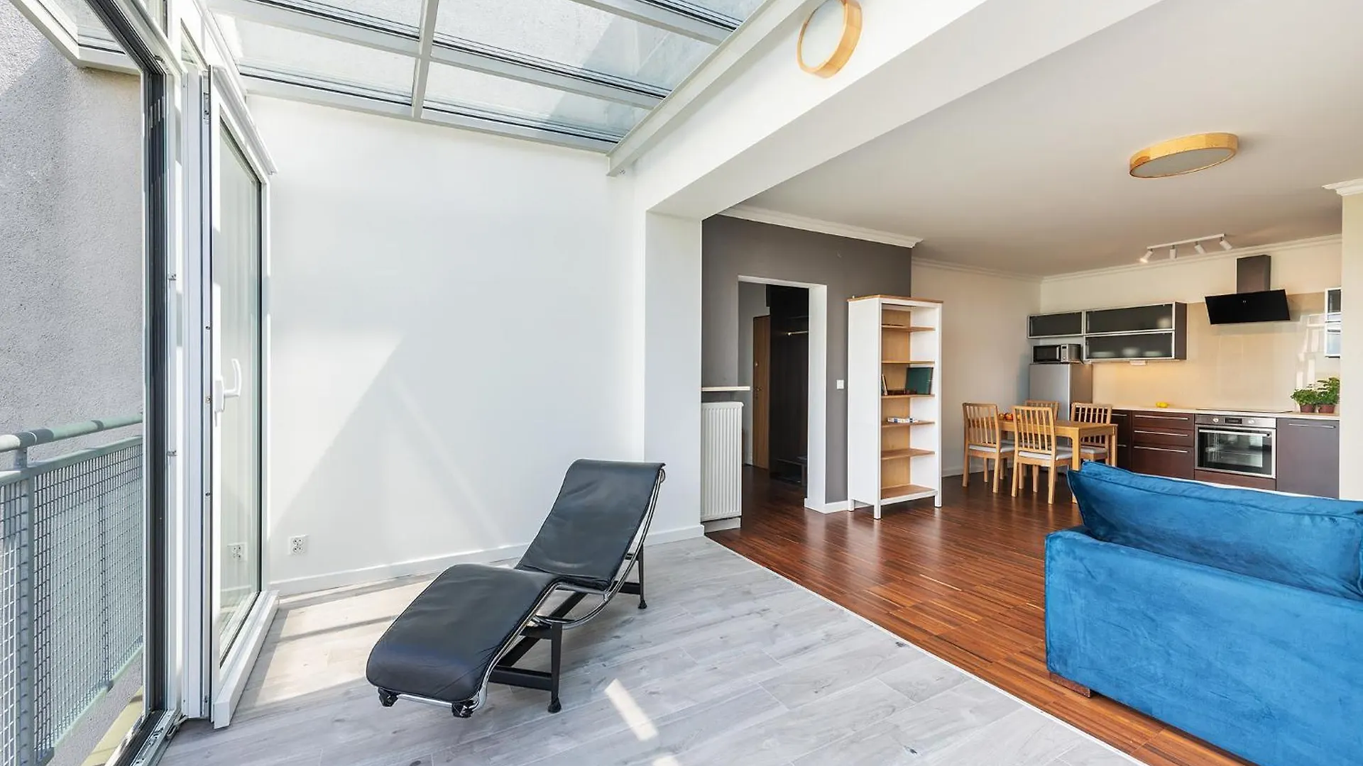 Kobielska 6 - Bezplatny Parking - Free Parking - 500M Wojskowy Instytut Medyczny - Wielki Taras Z Przepieknym Widokiem Na Park - Apartament Dla 4 Osob - Better Rentral Варшава 0*,  Польша
